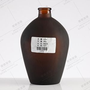 除了避光,深色玻璃瓶還有哪些特性對(duì)藥酒的品質(zhì)有影響?