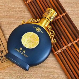 玻璃酒瓶容易碎嗎?